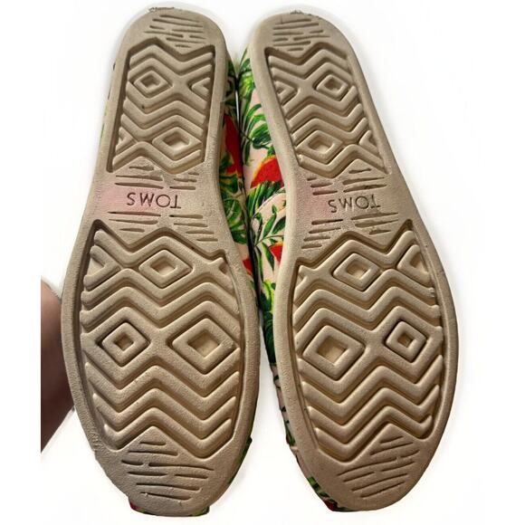 TOMS Women’s Canvas Slip-On Shoes Spanish Villa Watermelon Palms Size 9 - Picture 9 of 10